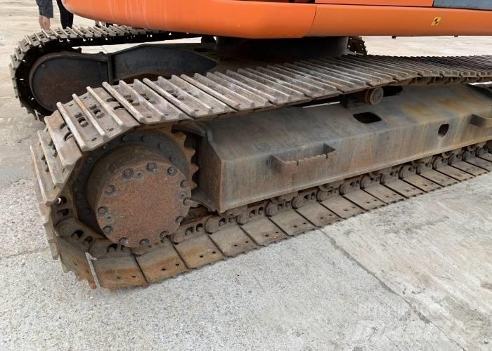 Hitachi ZX 125 Гусеничные экскаваторы