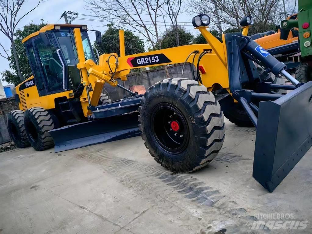 XCMG GR2153 Грейдеры