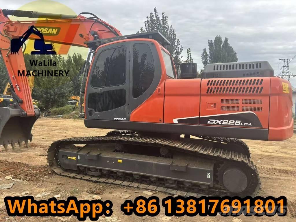 Doosan DX 225 LCA Гусеничные экскаваторы