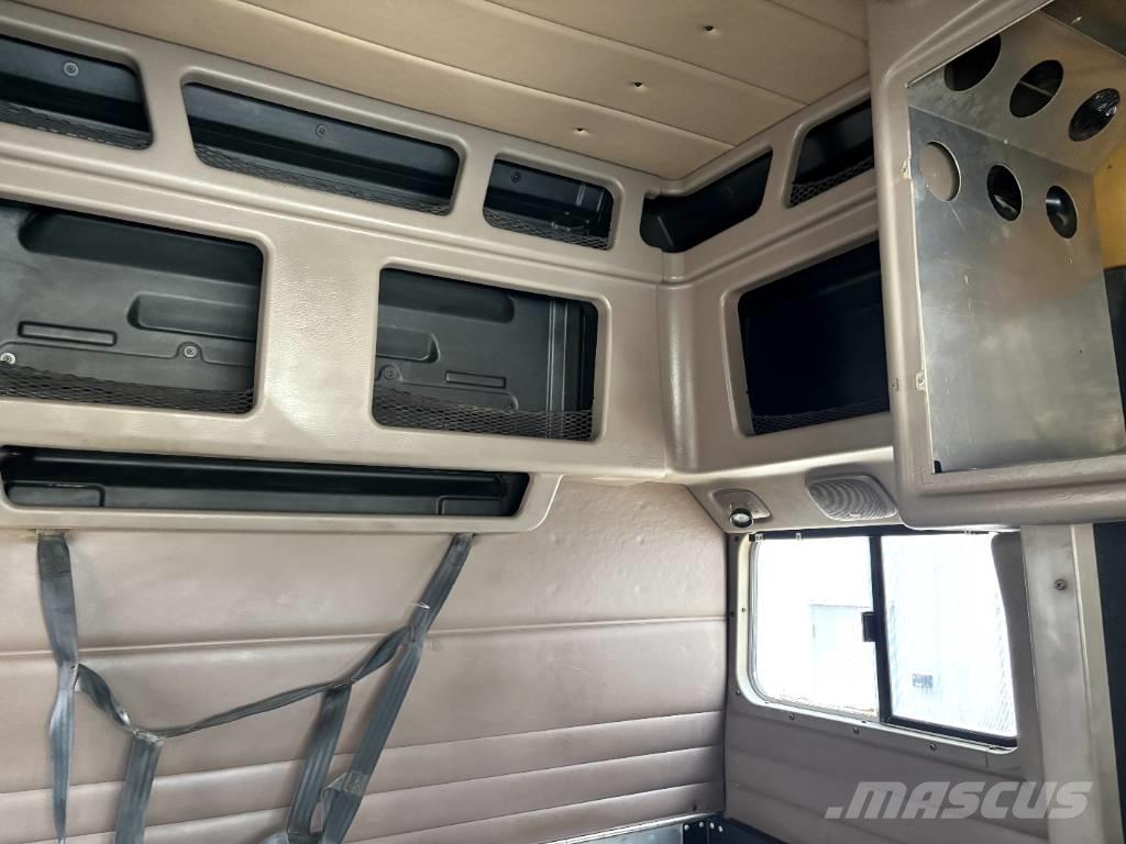 Peterbilt 389 Седельные тягачи