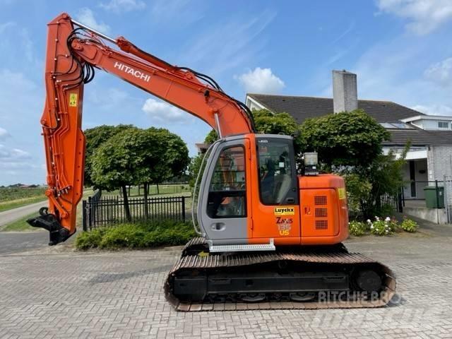 Hitachi ZX 135 US Гусеничные экскаваторы