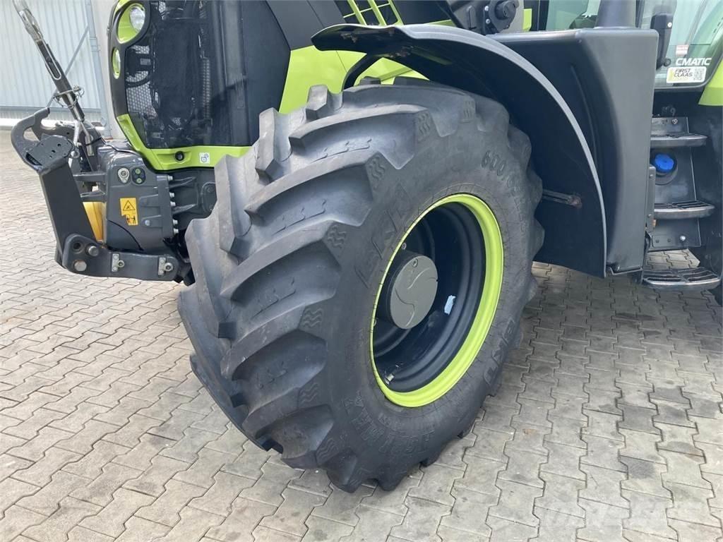 CLAAS Arion 660 Трактора