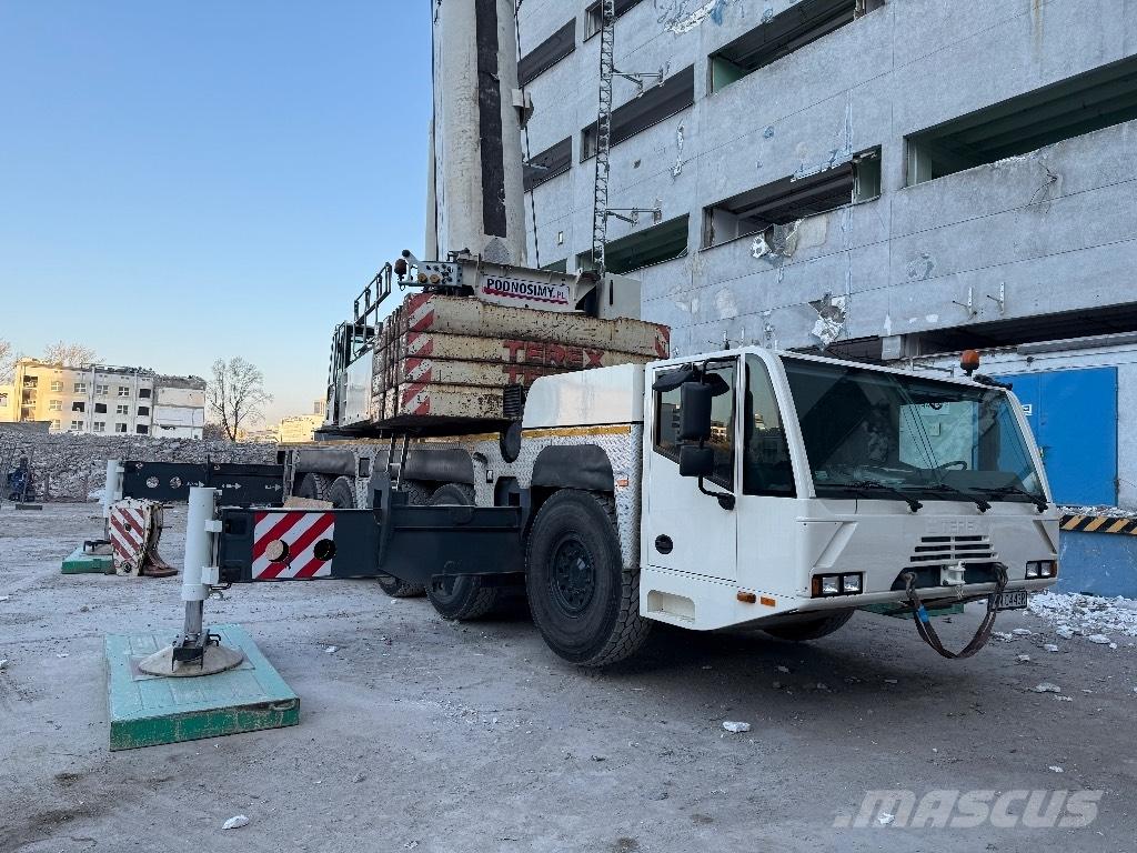 Demag AC 200-1 Автокраны