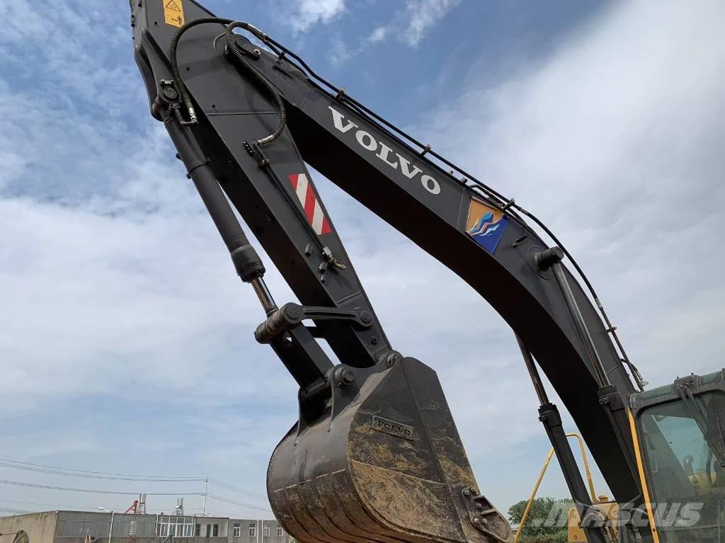 Volvo EC 290 B Гусеничные экскаваторы