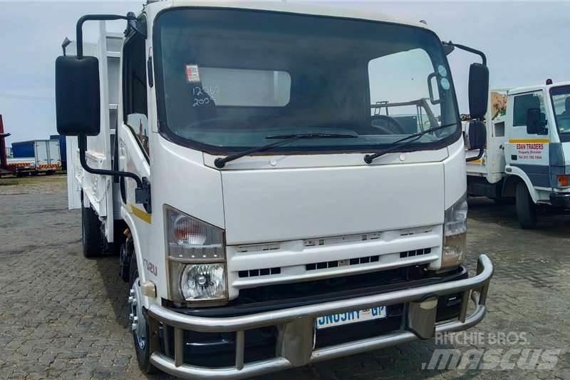 Isuzu NPR400 Специальные грузовики