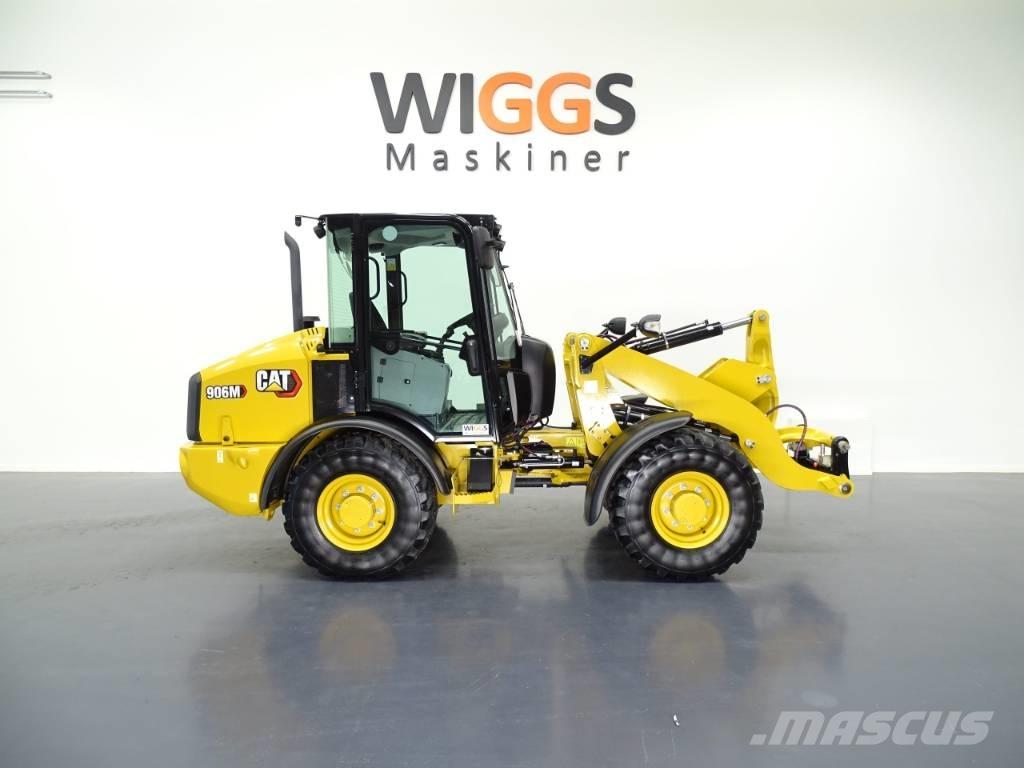 CAT 906M Фронтальные погрузчики