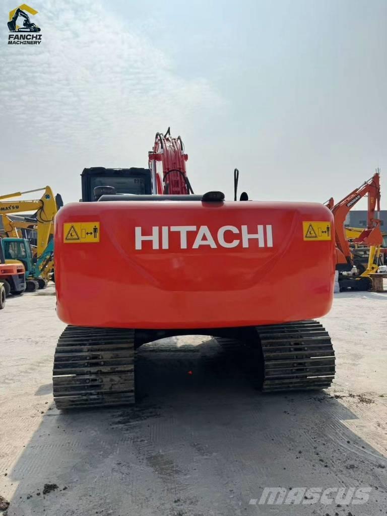 Hitachi 210-6 Малые экскаваторы 7т-12т