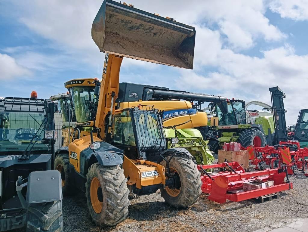 JCB 526-56 Agri Сельскохозяйственные телескопические погрузчики