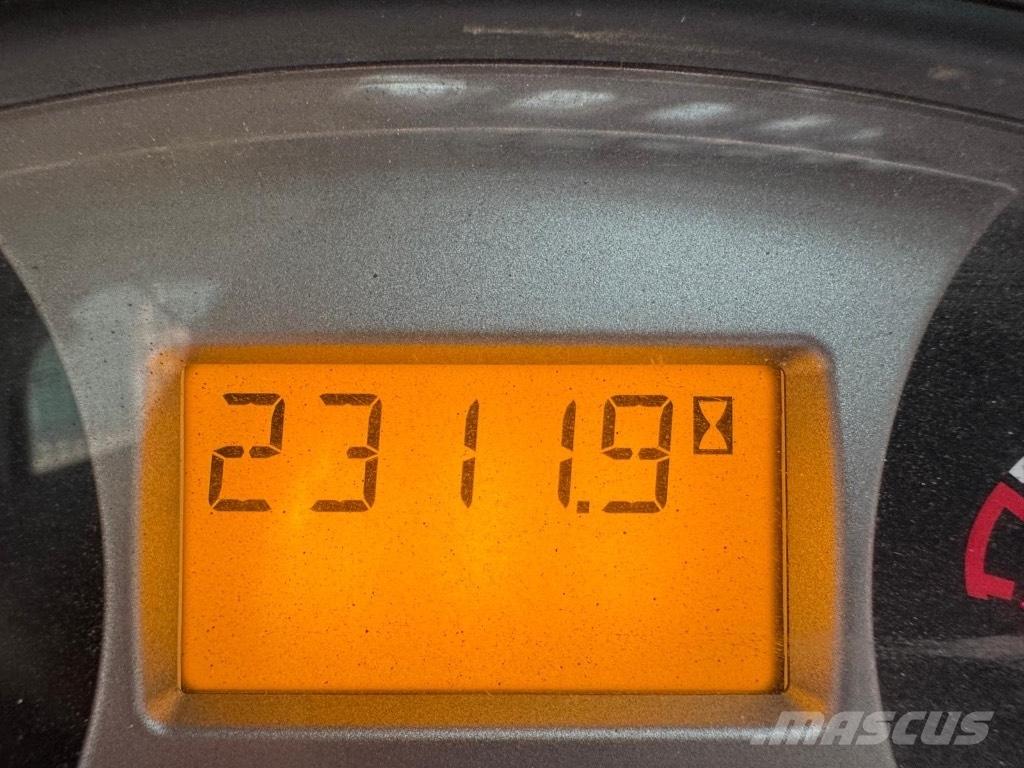 Bobcat S100 Мини-погрузчики