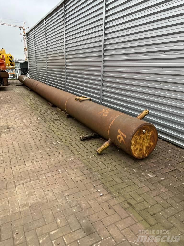  Spud leg 15 meter Земснаряды