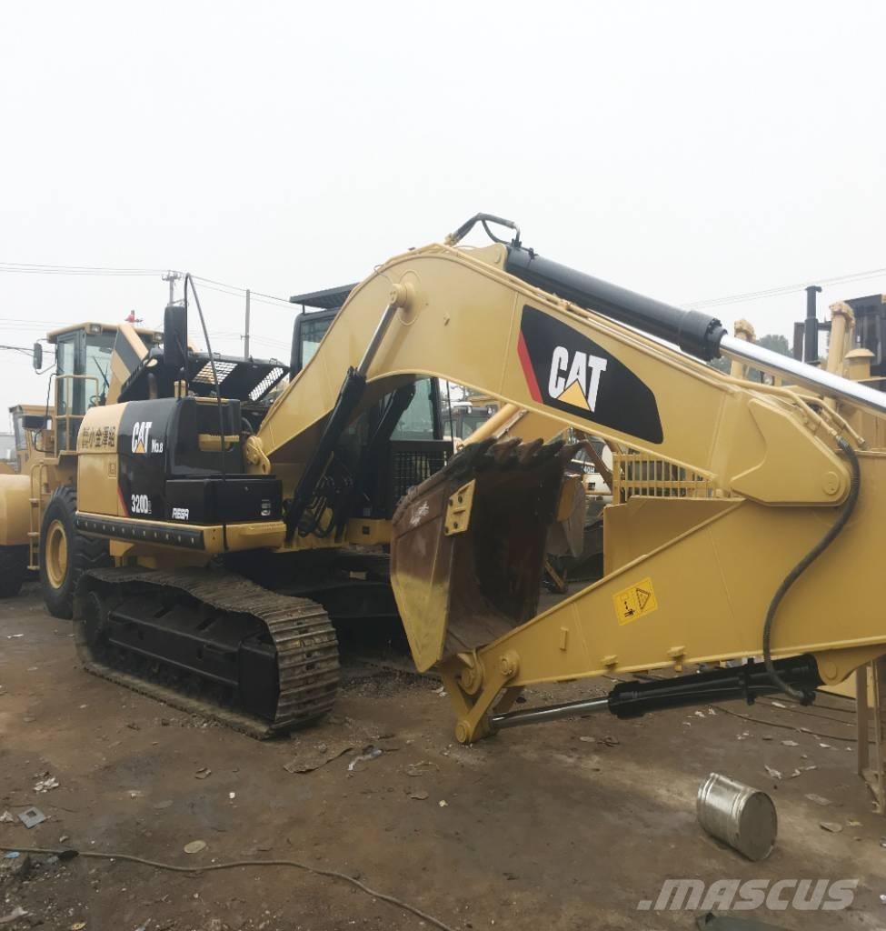 CAT 320D2L Гусеничные экскаваторы