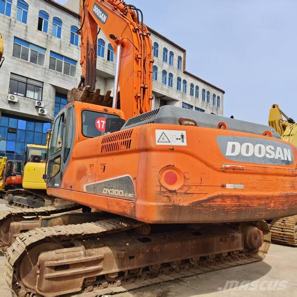 Doosan DX 300 LC Гусеничные экскаваторы