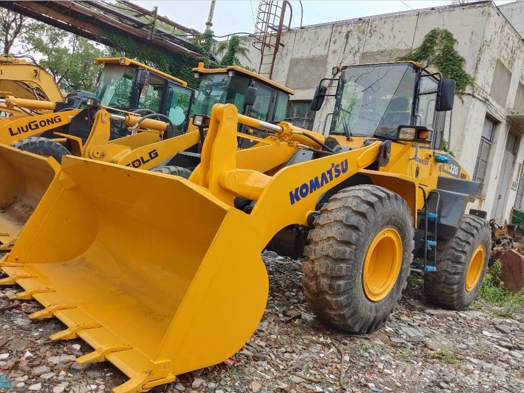 Komatsu WA 320-5 Фронтальные погрузчики