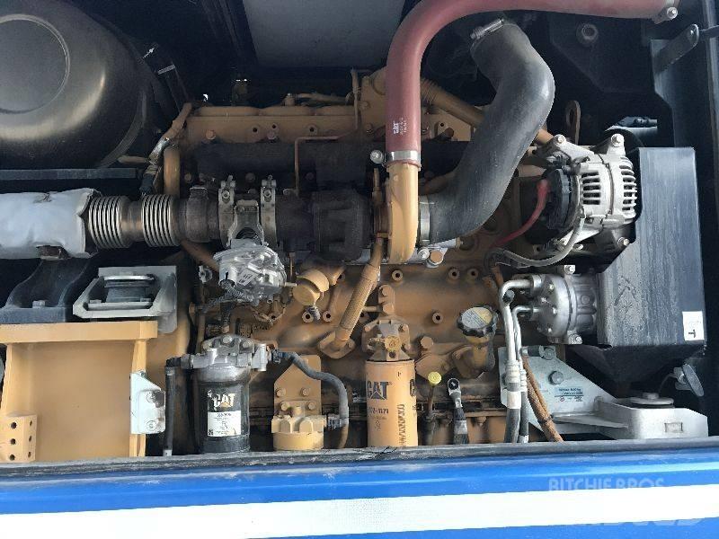 CAT M318F Колёсные экскаваторы