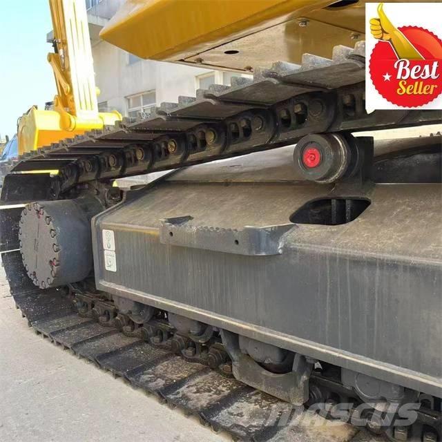 Komatsu PC 210 Гусеничные экскаваторы