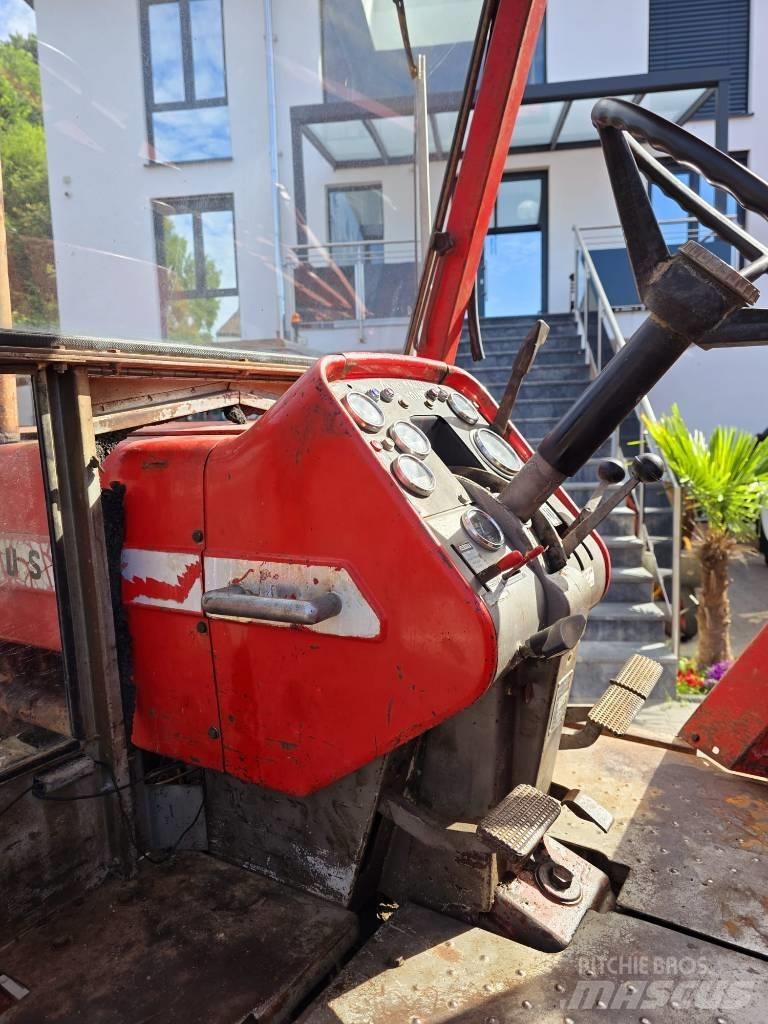 Massey Ferguson 1080 Трактора