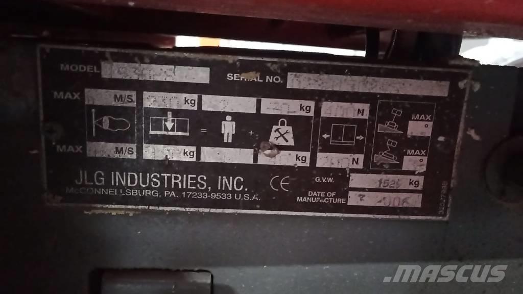 JLG 1930 ES Ножничные подъемники