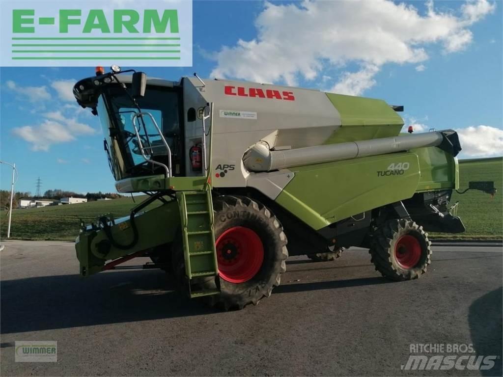 CLAAS tucano 440 Зерноуборочные комбайны