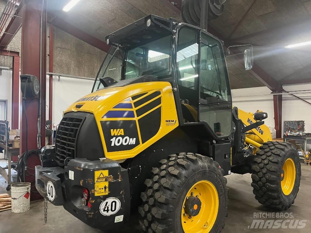 Komatsu WA100-8 Малые погрузчики