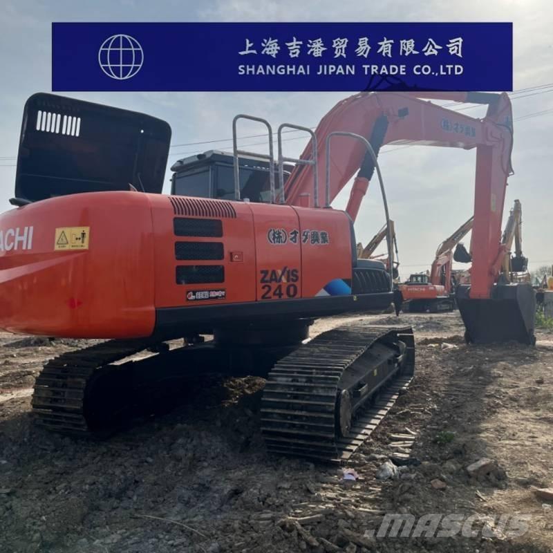 Hitachi ZX 240 Гусеничные экскаваторы