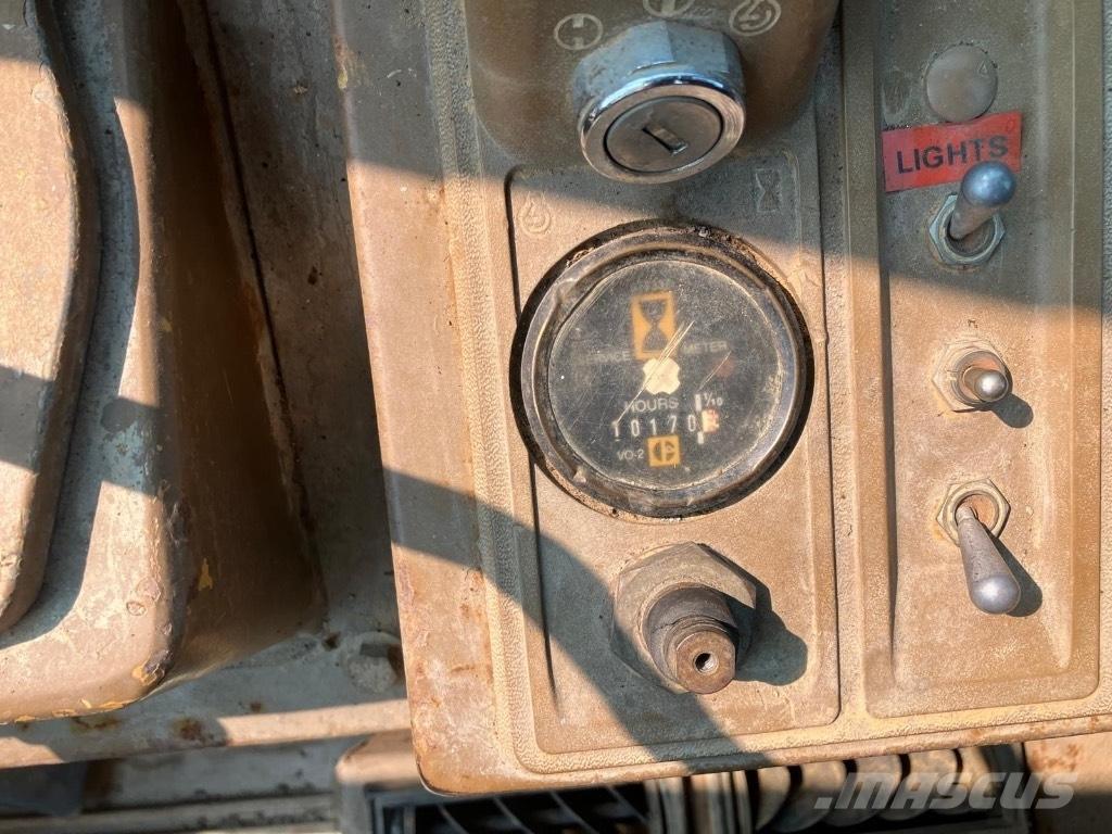 CAT 825 C Уплотнители грунта