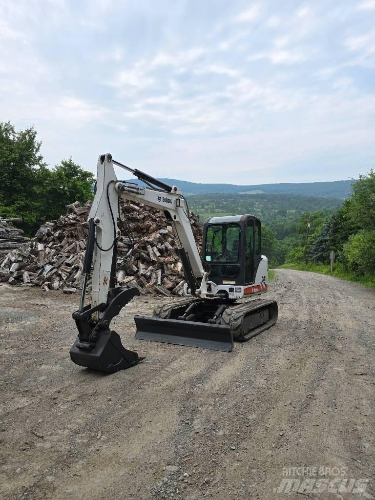 Bobcat 341 G Мини-экскаваторы