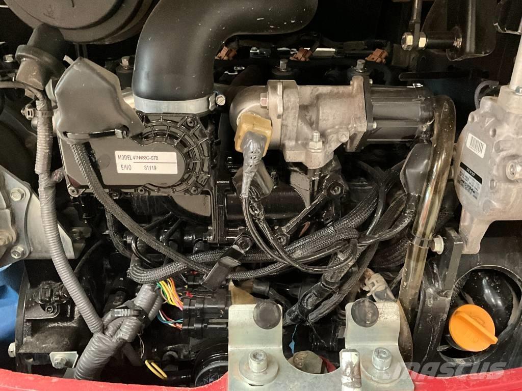 Takeuchi TB 240 Мини-экскаваторы