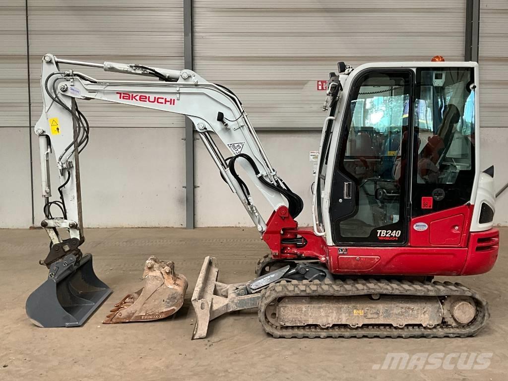 Takeuchi TB 240 Мини-экскаваторы