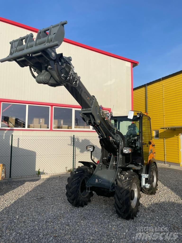 GiANT G 5000 TELE Многофункциональные сельскохозяйственные погрузчики