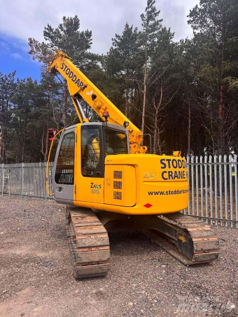 Hitachi ZX135UST Гусеничные краны