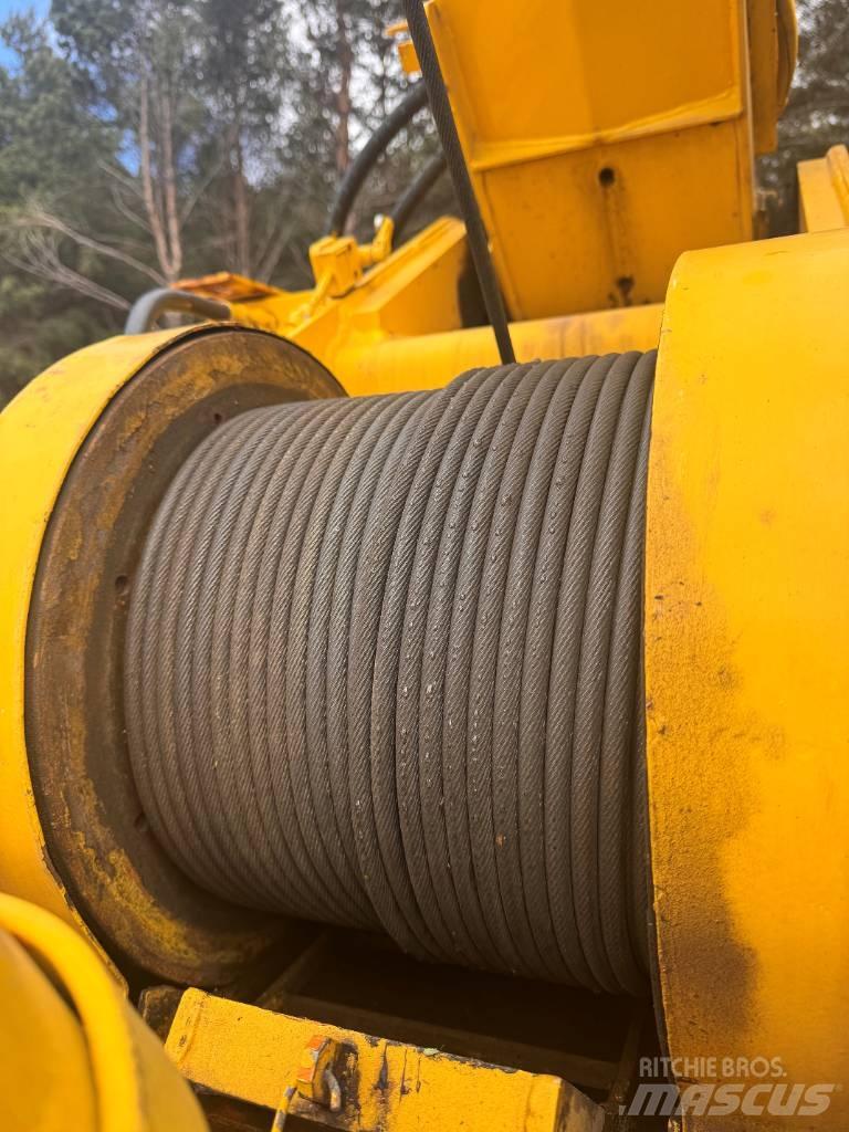 Hitachi ZX135UST Гусеничные краны