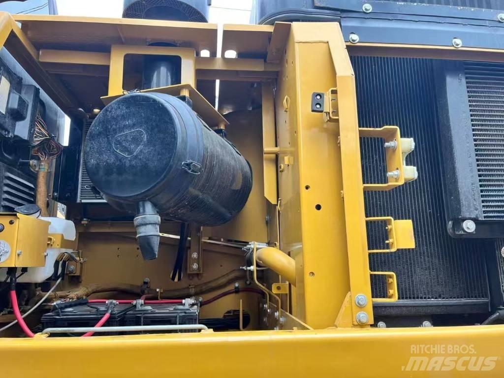 CAT 336 D L Гусеничные экскаваторы