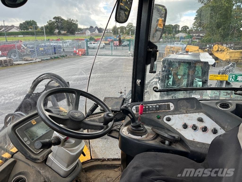 JCB 434s Сельскохозяйственные телескопические погрузчики