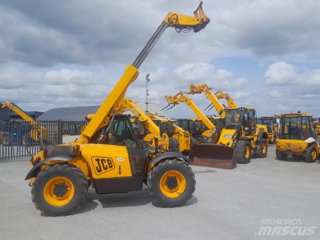 JCB 526-56 Сельскохозяйственные телескопические погрузчики