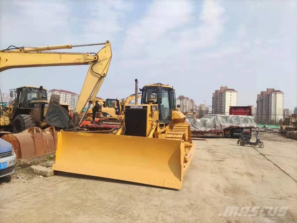 CAT D 6 M Гусеничные бульдозеры