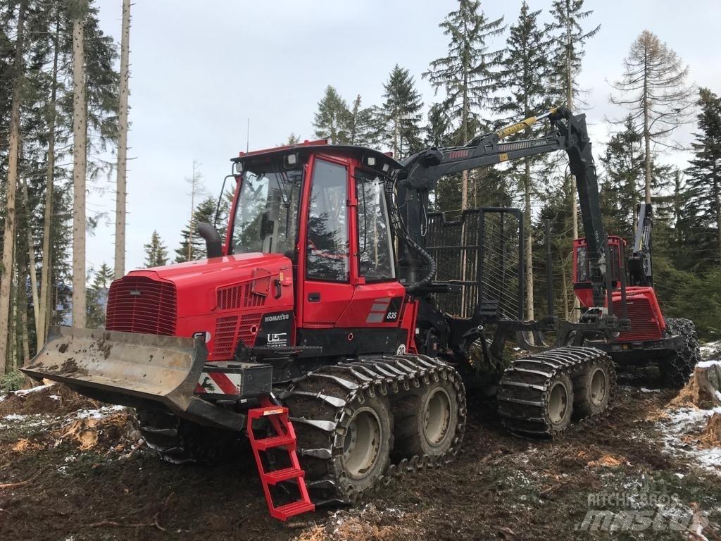 Komatsu 835 Форвардеры