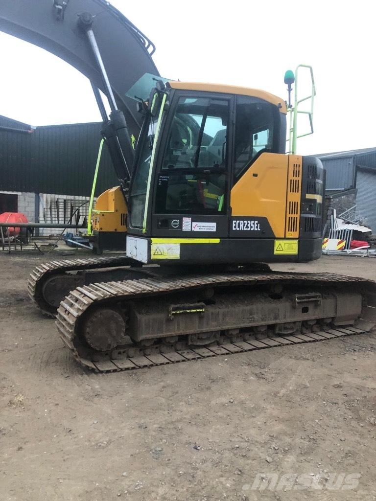 Volvo ECR 235 E Гусеничные экскаваторы