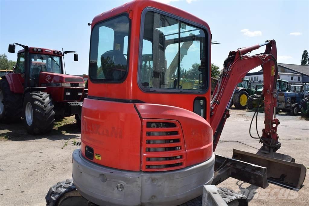 Bobcat E 26 Мини-экскаваторы