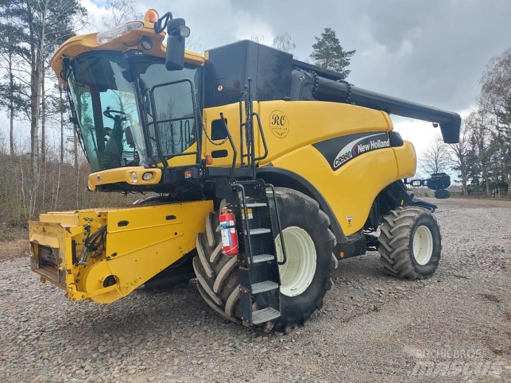 New Holland CR 980 Зерноуборочные комбайны