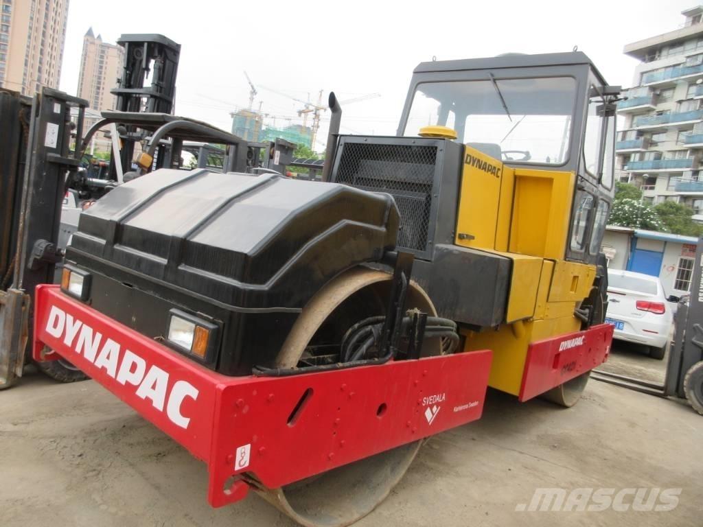 Dynapac CC 421 Катки тротуарные