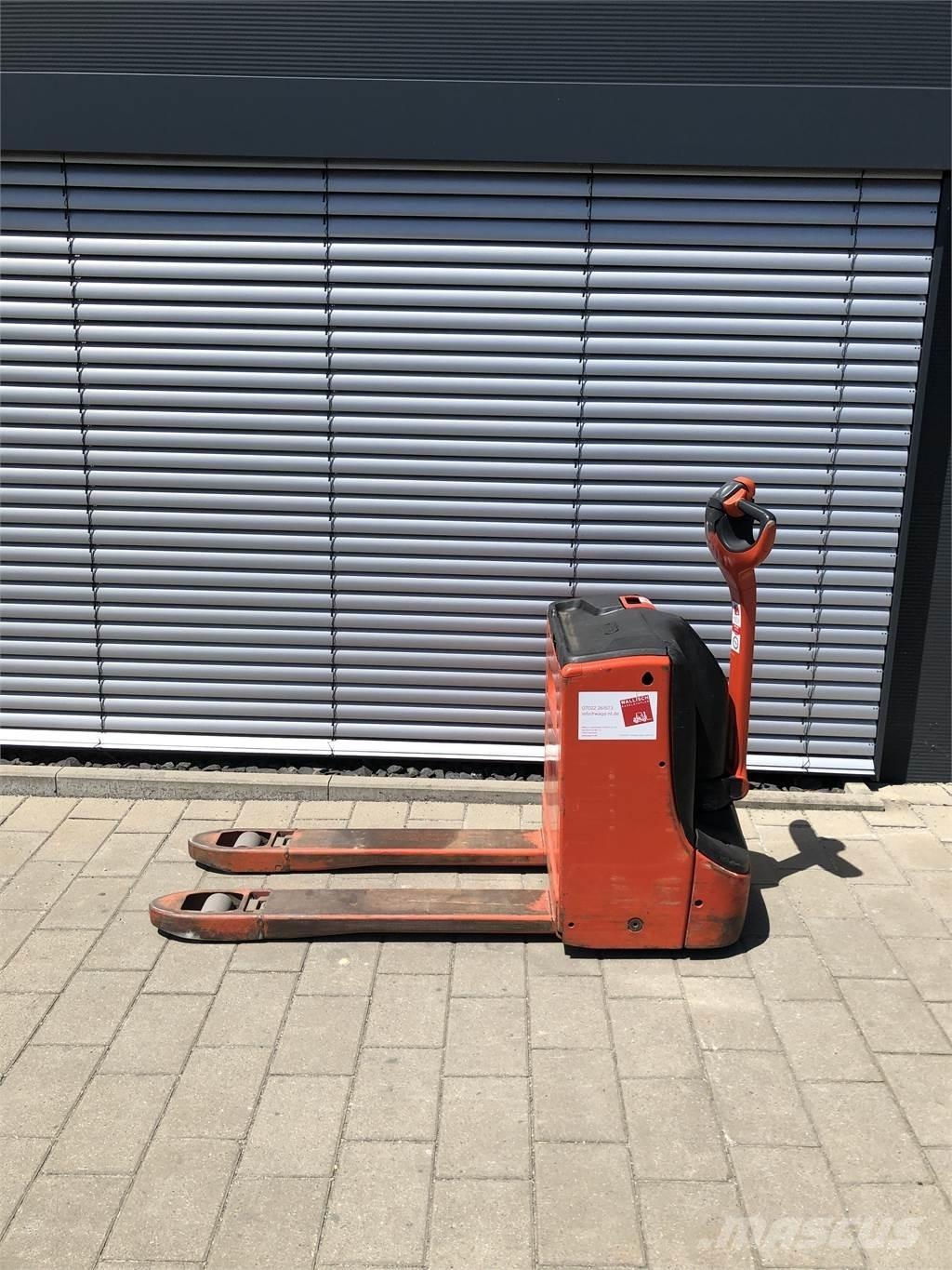 Linde T16 Ручные штабелёры с электроподъёмом