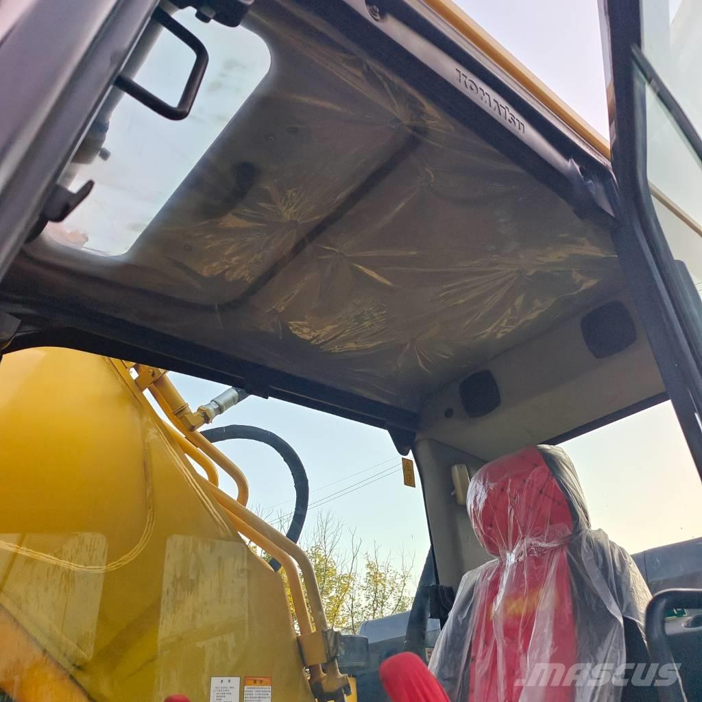 Komatsu PC 450 Гусеничные экскаваторы