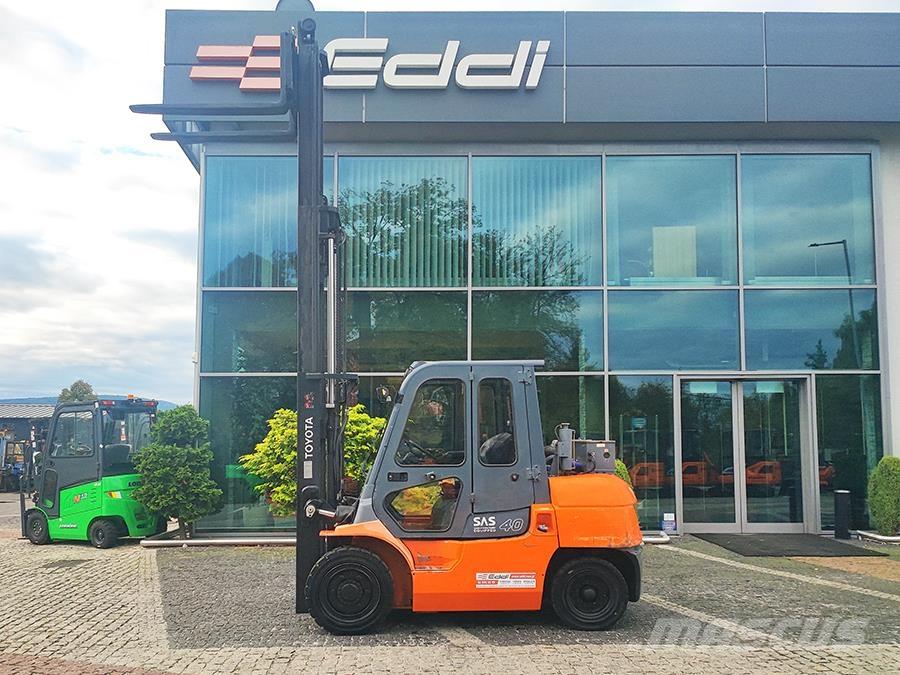 Toyota 02-7FD35 Дизельные погрузчики