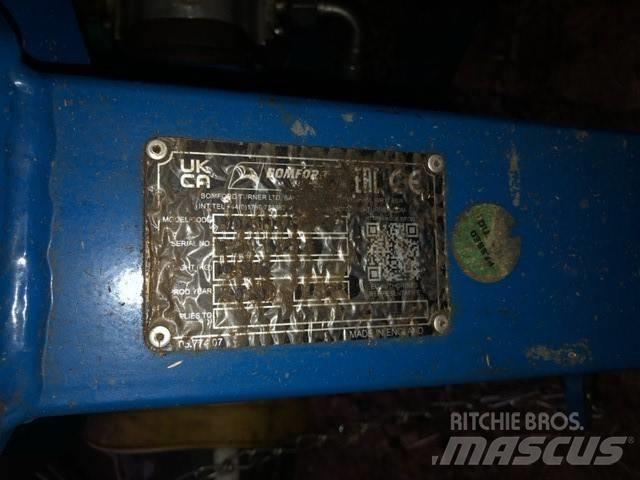 Bomford PROTRIM Кусторезы