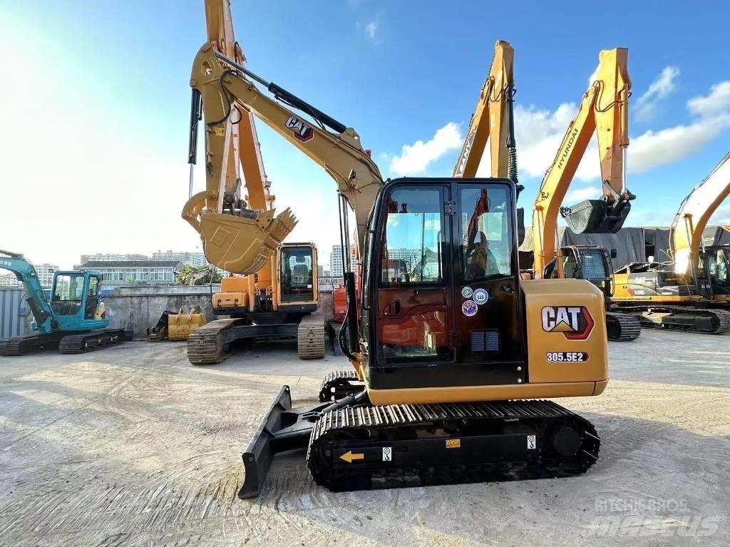 CAT 305.5E2 Гусеничные экскаваторы