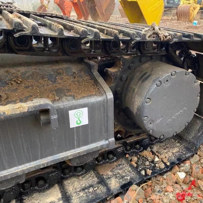 Volvo EC 240 Гусеничные экскаваторы