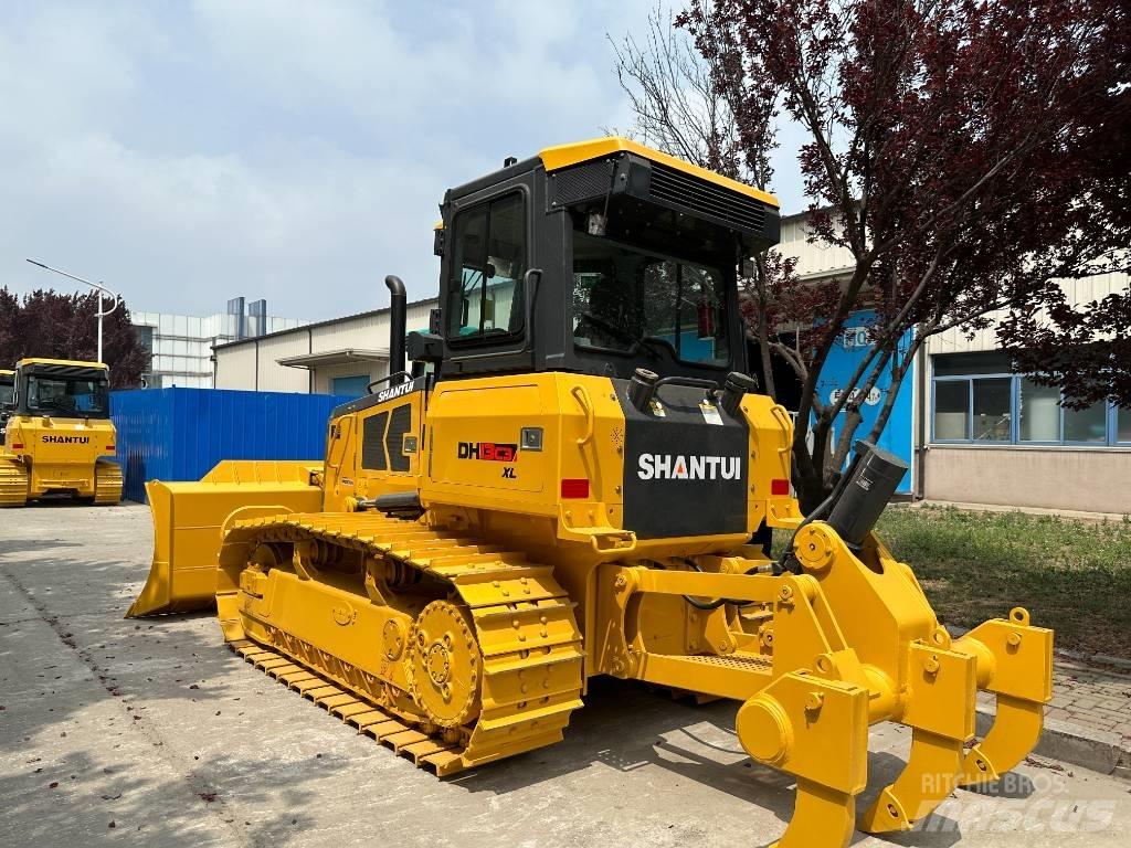 Shantui SD16 Гусеничные бульдозеры
