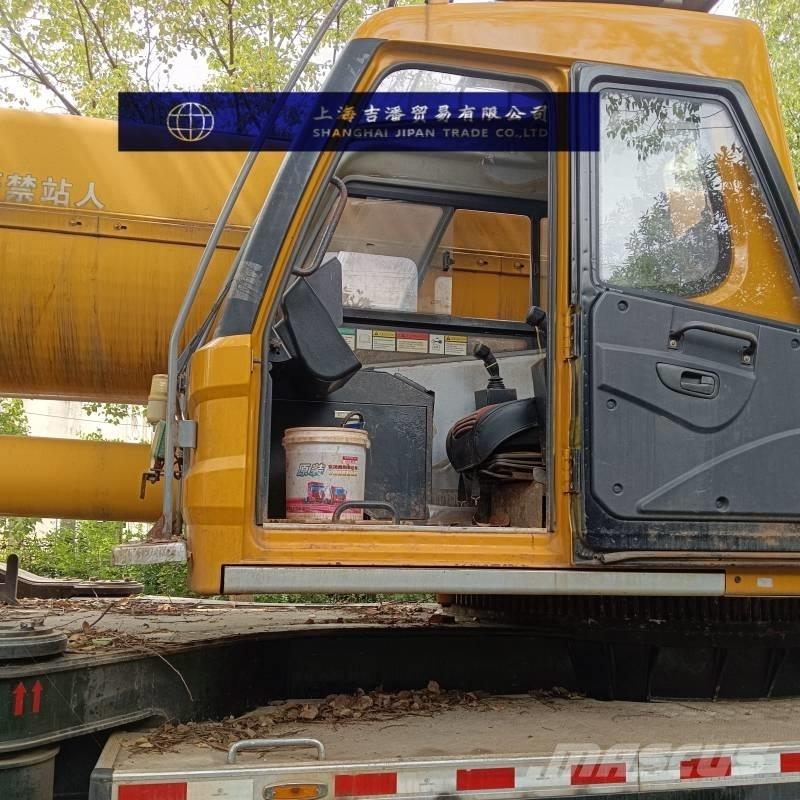 Sany STC 1000A Автокраны