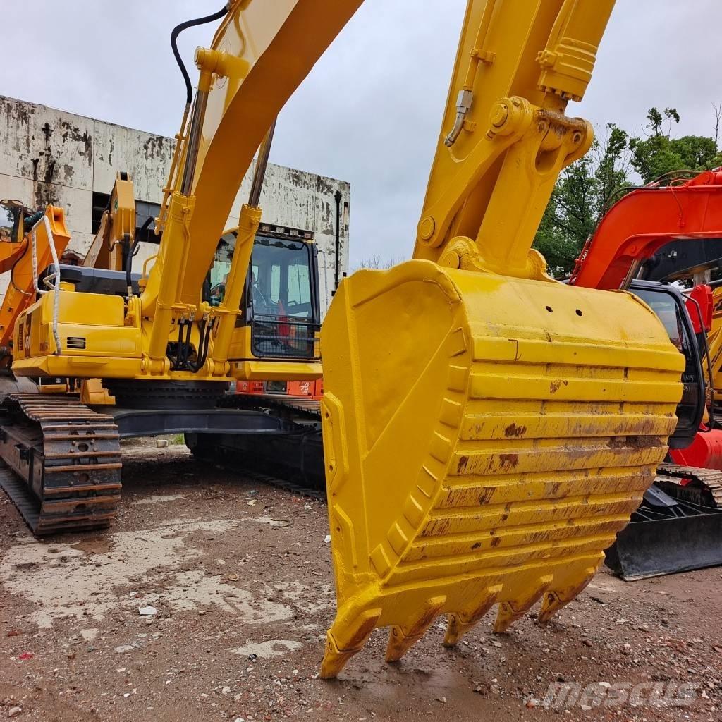 Komatsu PC 450 Гусеничные экскаваторы