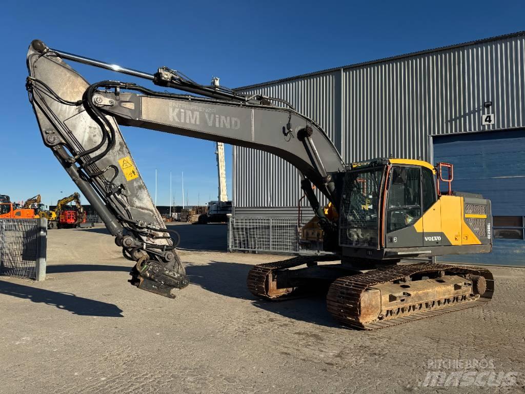 Volvo EC 250 EL Гусеничные экскаваторы